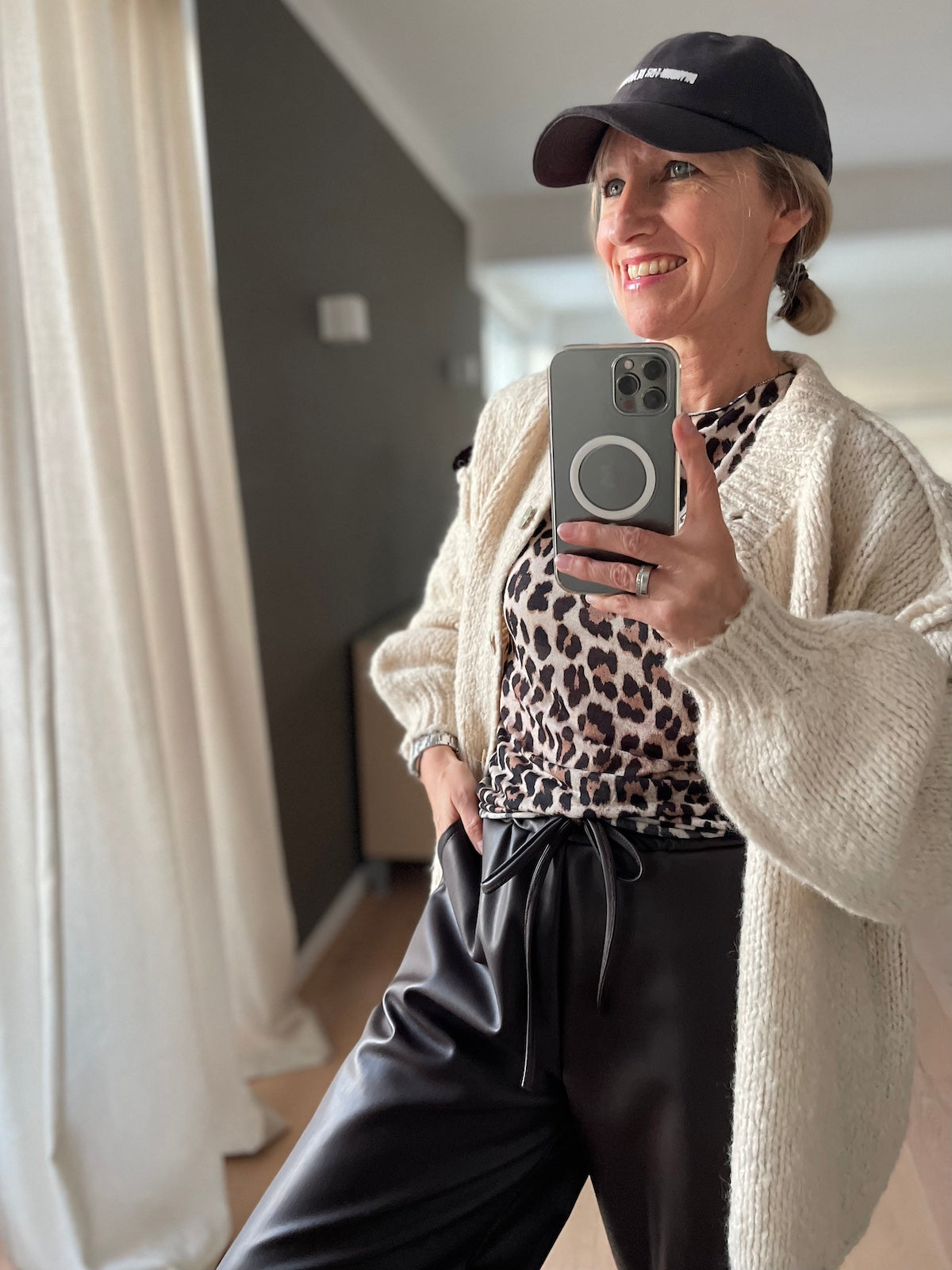 Cardigan Margaret in Beige