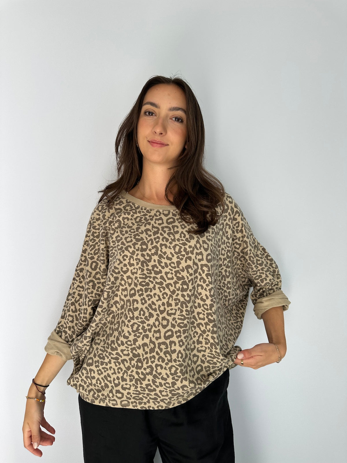 Sweatshirt Kate in Leo Schlamm