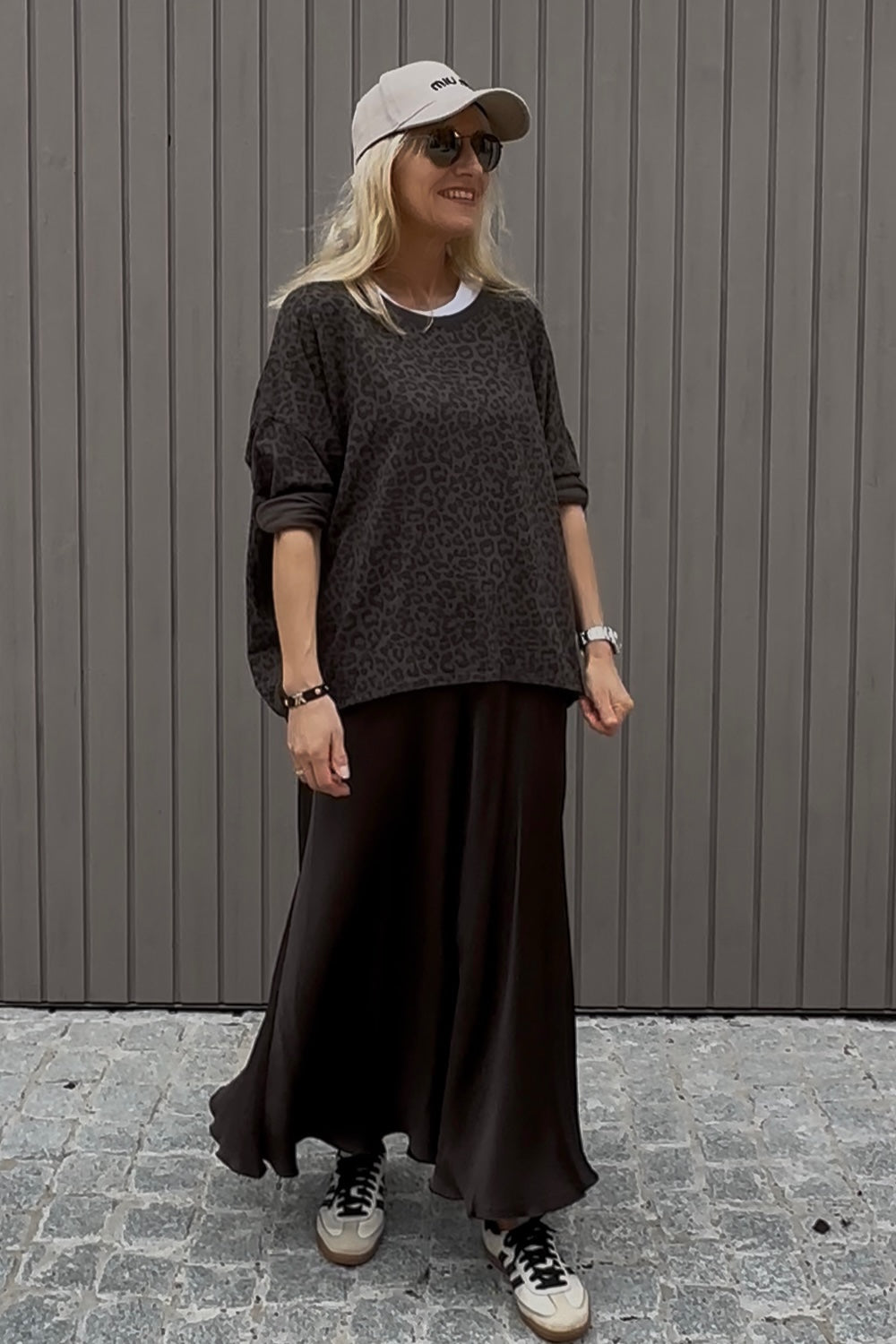 Sweatshirt Kate in Leo Schoko