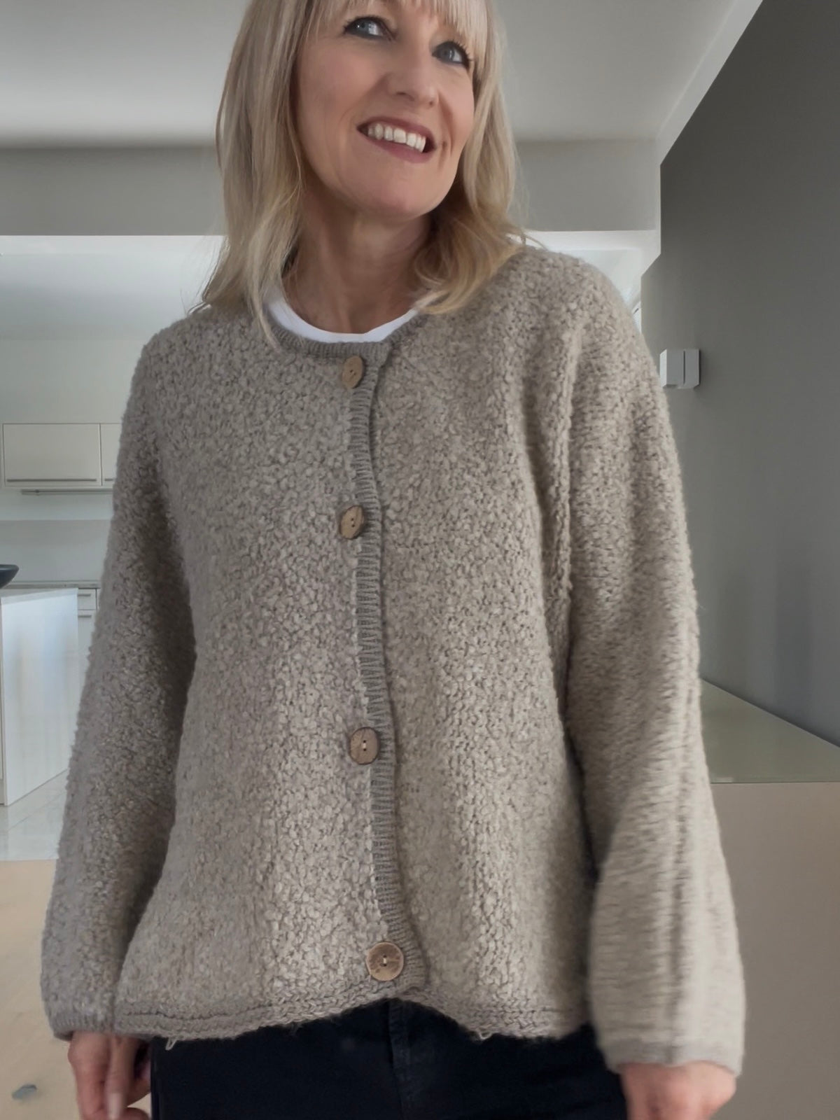 Cardigan Marla in Greige