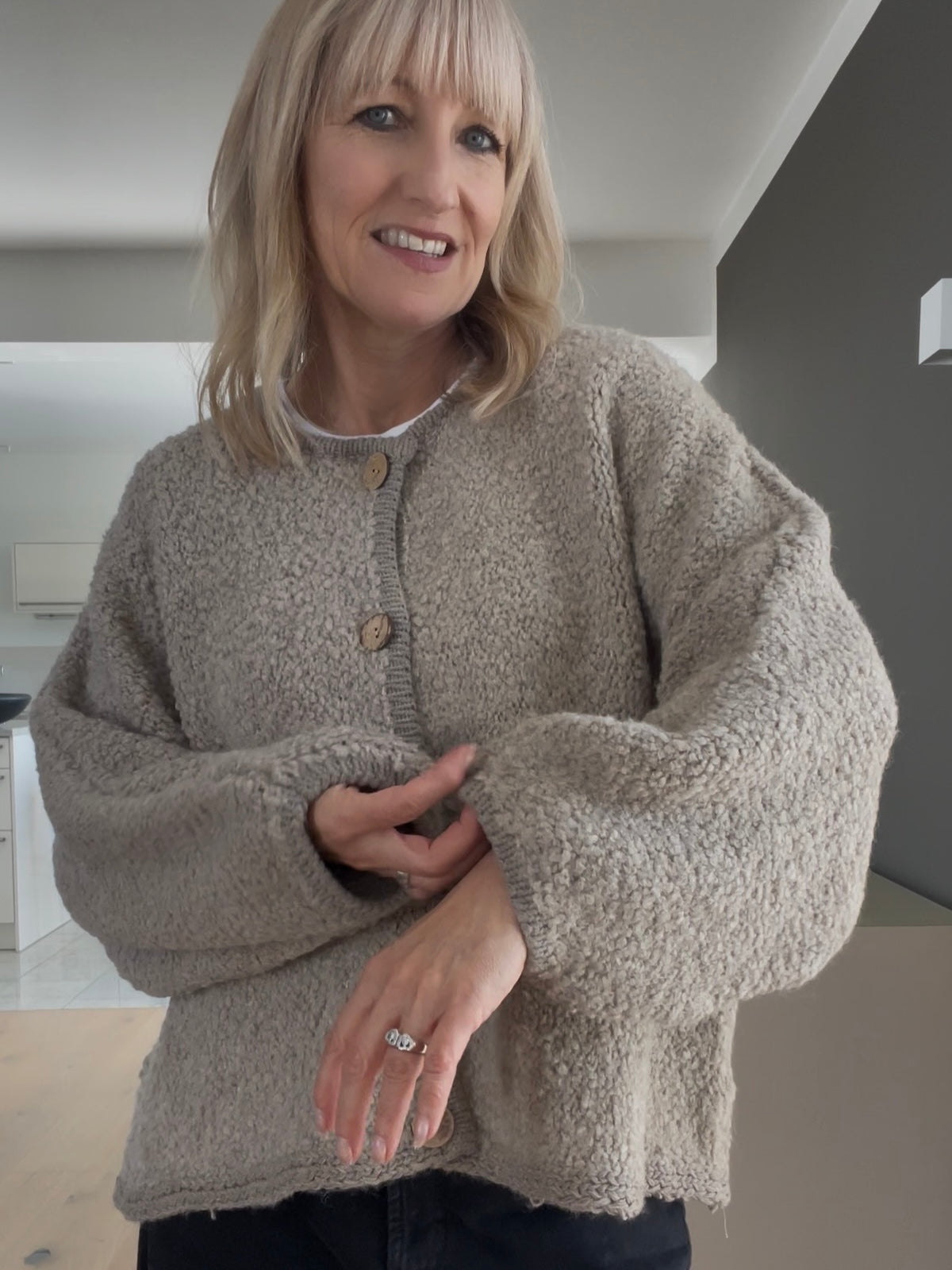 Cardigan Marla in Greige