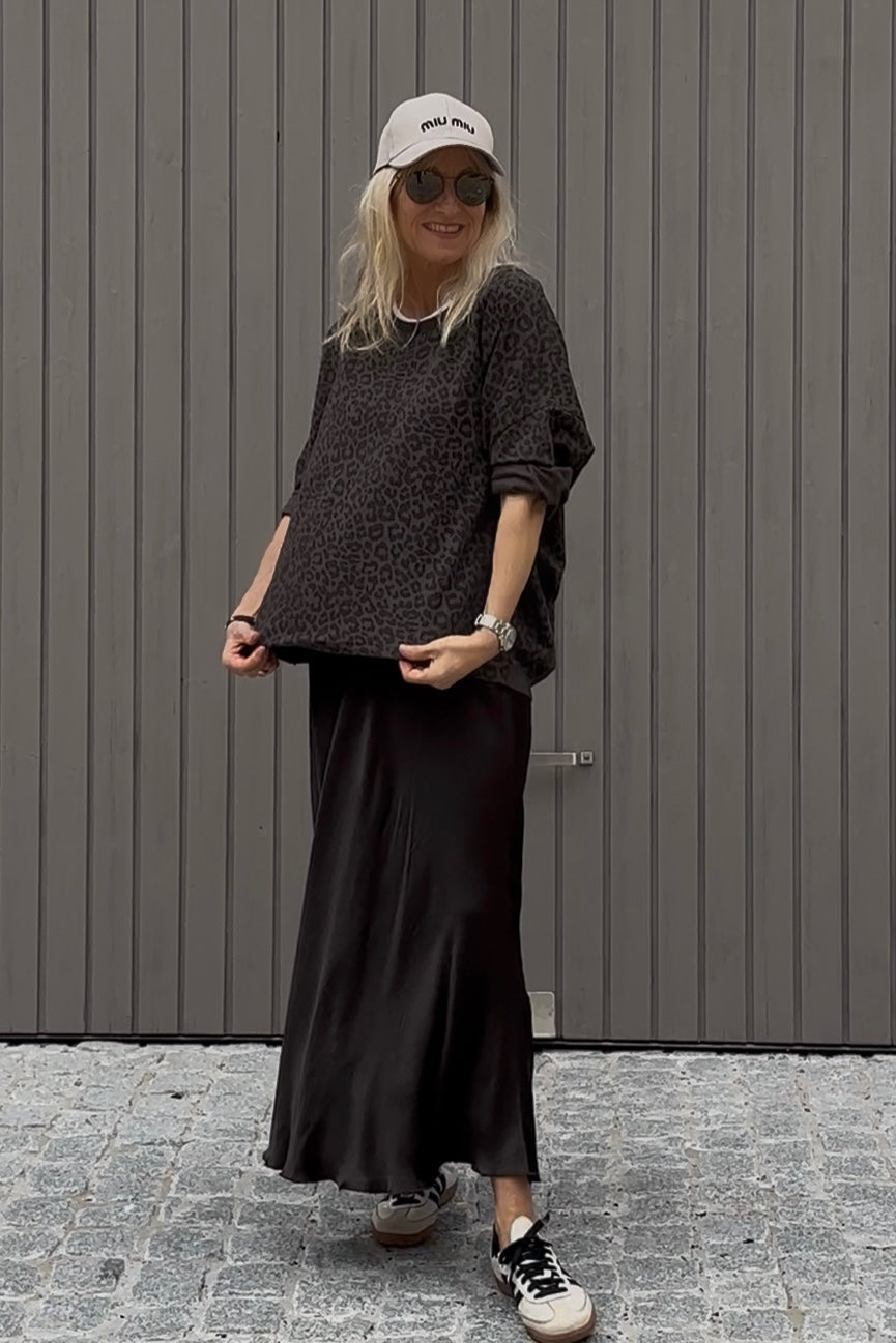 Sweatshirt Kate in Leo Schoko