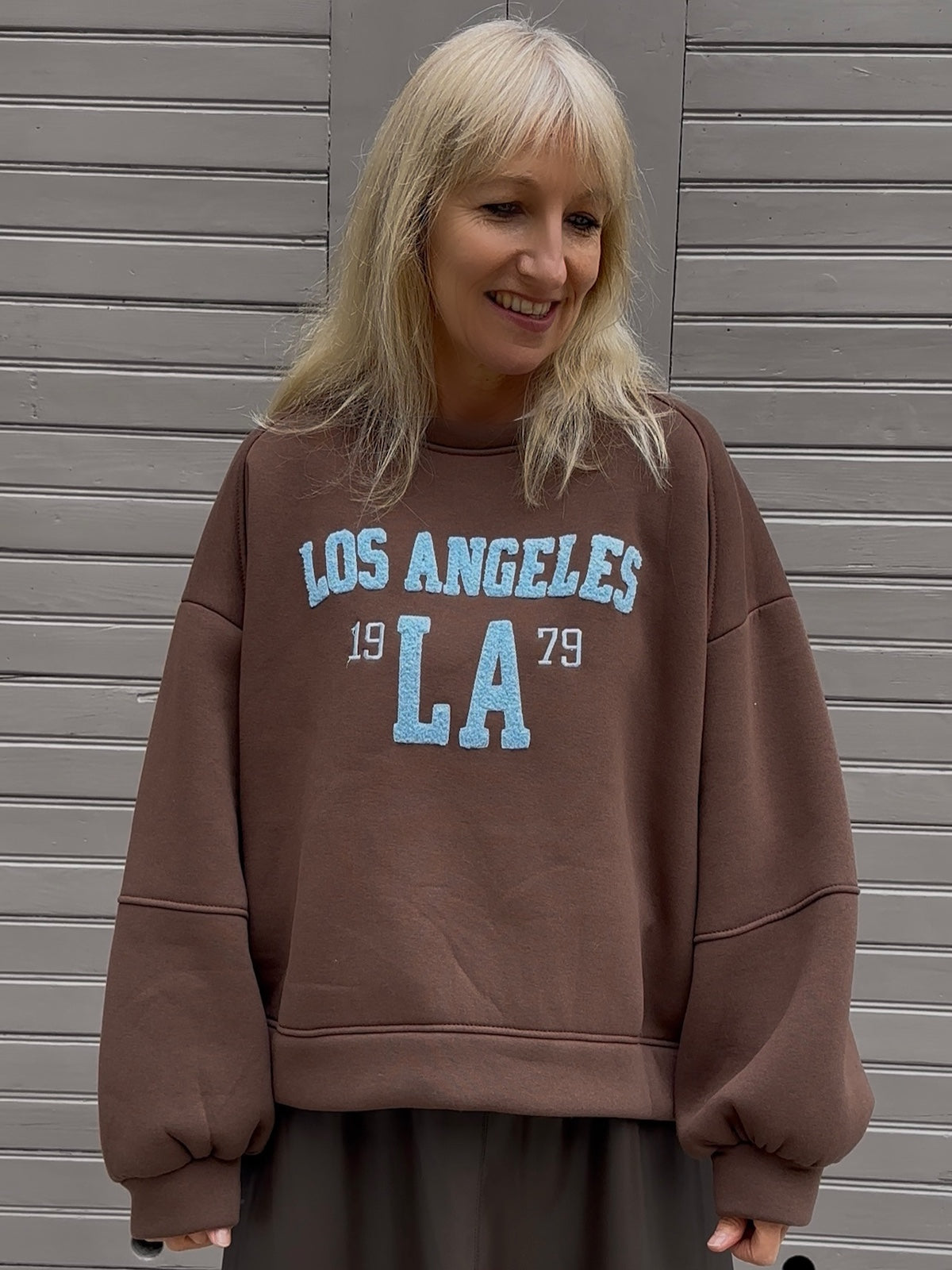 Sweatshirt Los Angeles in Braun