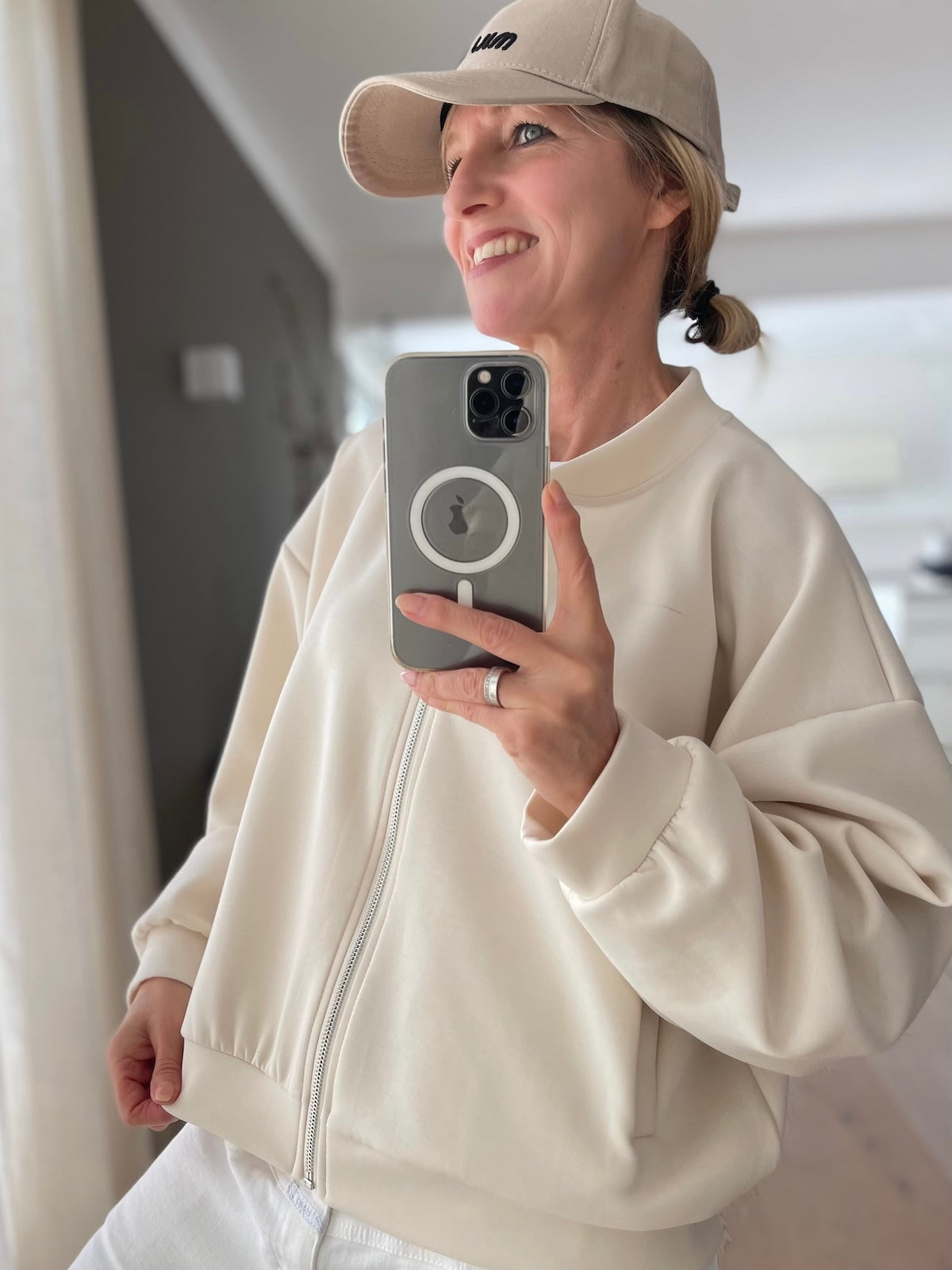 Jacke Candy in Creme im Bomberstyle